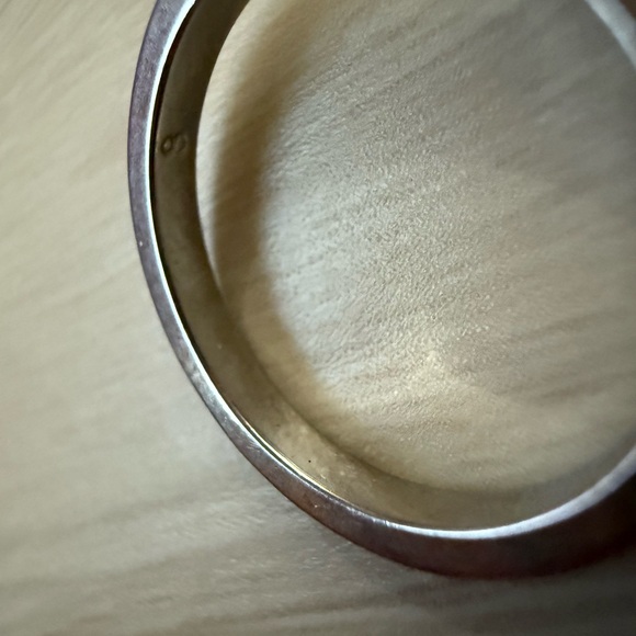 Silver Accented Solitaire Ring Perfect Vacation Ring - Picture 7 of 8